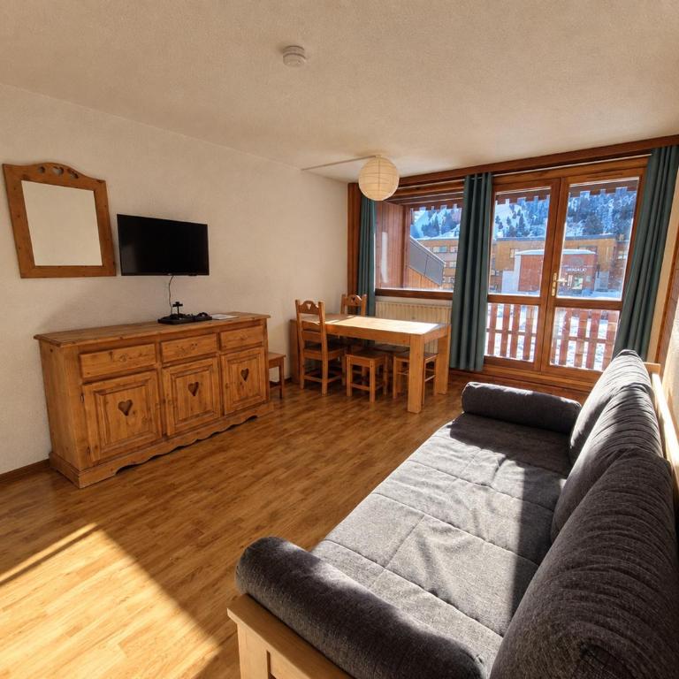 Appartement fonctionnel · Proche des pistes · 3 pièces · 7 pers. - Two-Bedroom Apartment - 1