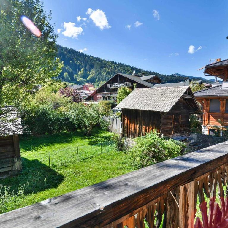 Chalet moderne 10 pers près des pistes avec parking et WIFI - Appartement 2 Chambres - 14