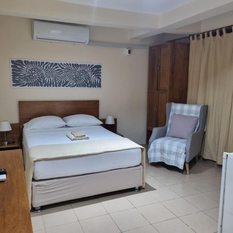 The Secret Garden Central 250 Mbps WIFI English speaking - One-Bedroom Apartment - 3