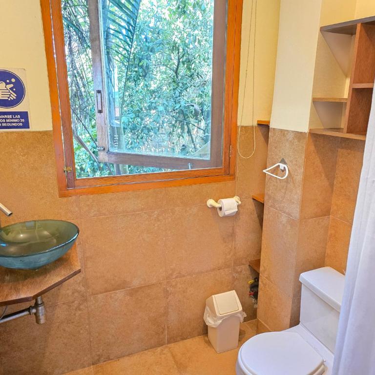 The Secret Garden Central 250 Mbps WIFI English speaking - One-Bedroom Apartment - 4