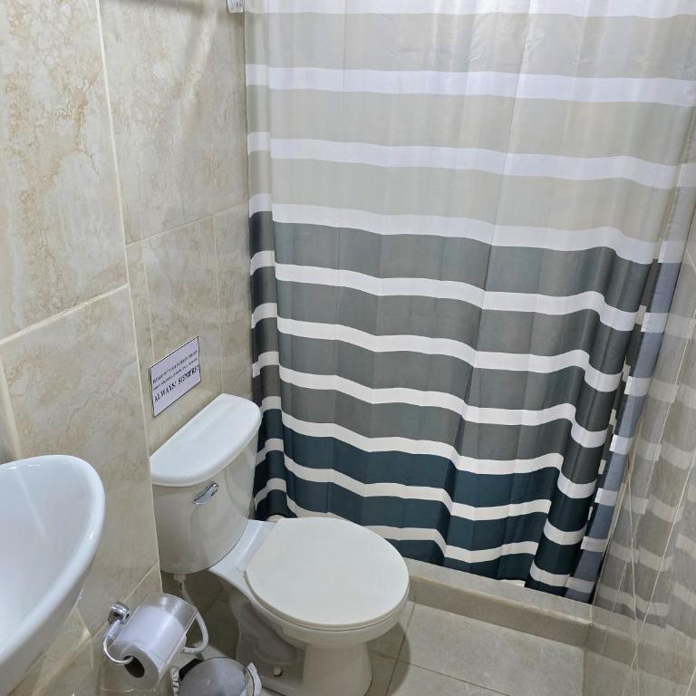 The Secret Garden Central 250 Mbps WIFI English speaking - One-Bedroom Apartment - 5