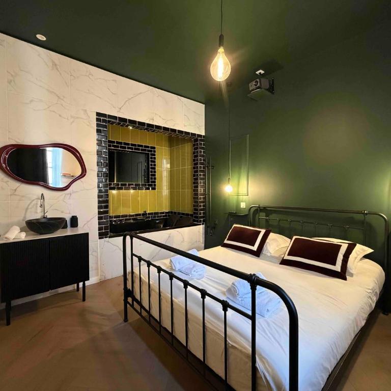 LE BOUDOIR - Erotic room- Jacuzzi - Tantra -Rétroprojecteur - Hypercentre - Apartamento de 1 dormitorio - 1