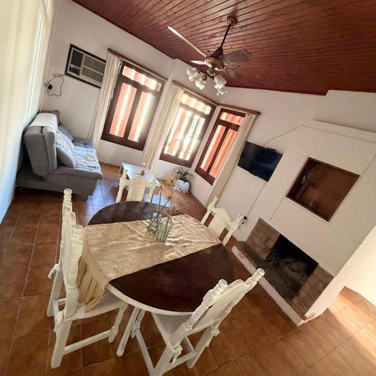 Casa Nogoyá CON GARAJE - Two-Bedroom House - 1