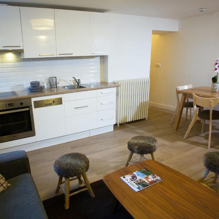 Chalet Hotel Régina - Appartement 2 Chambres (4 Adultes + 2 Enfants) - 4