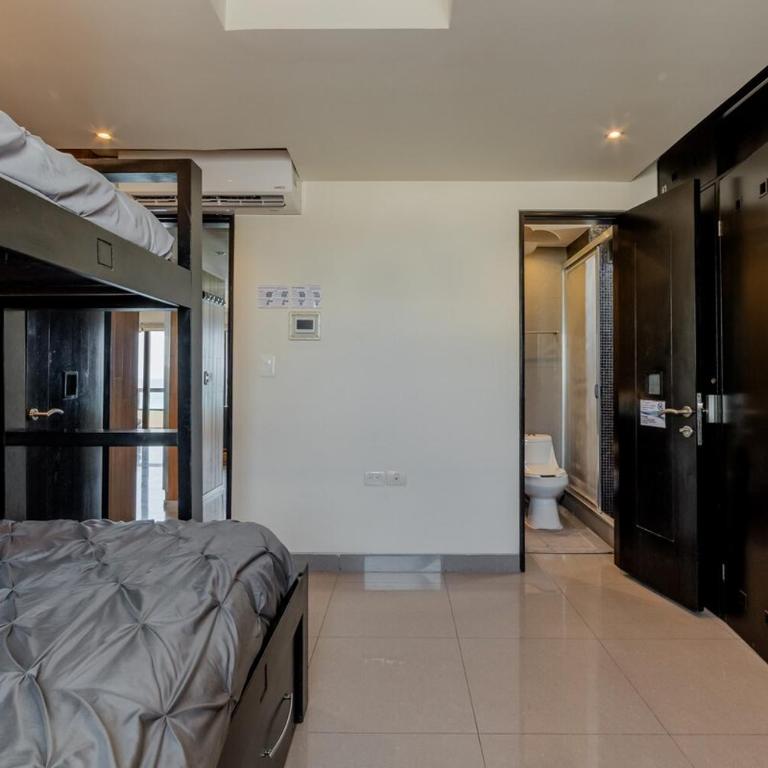 Blue Beach Beachfront 2 BDR by Casa Paraiso - Two-Bedroom Apartment - 41