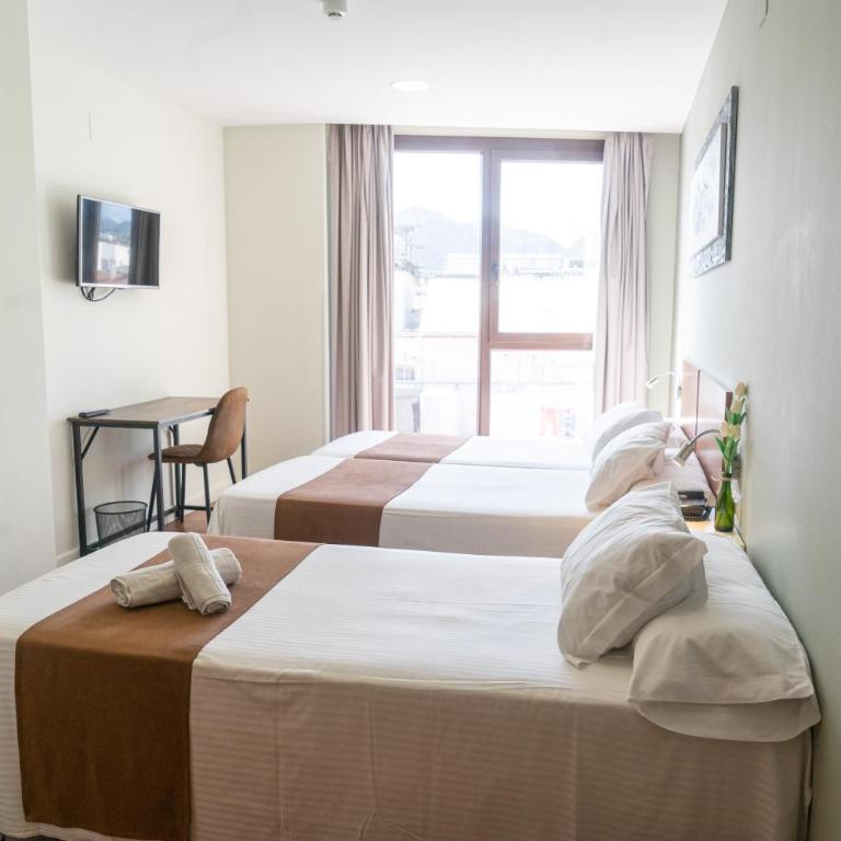 Gce Hoteles - Habitación Doble con cama supletoria - 2 camas - 1