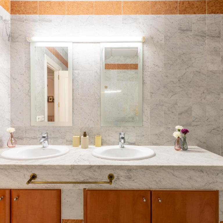 Chic by the Cathedral - Apartamento de 1 dormitorio - 30