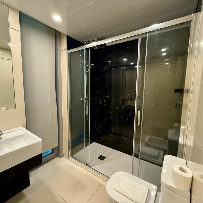 Unique Rentals-Seafront Luxe Suites - Apartamento - 22