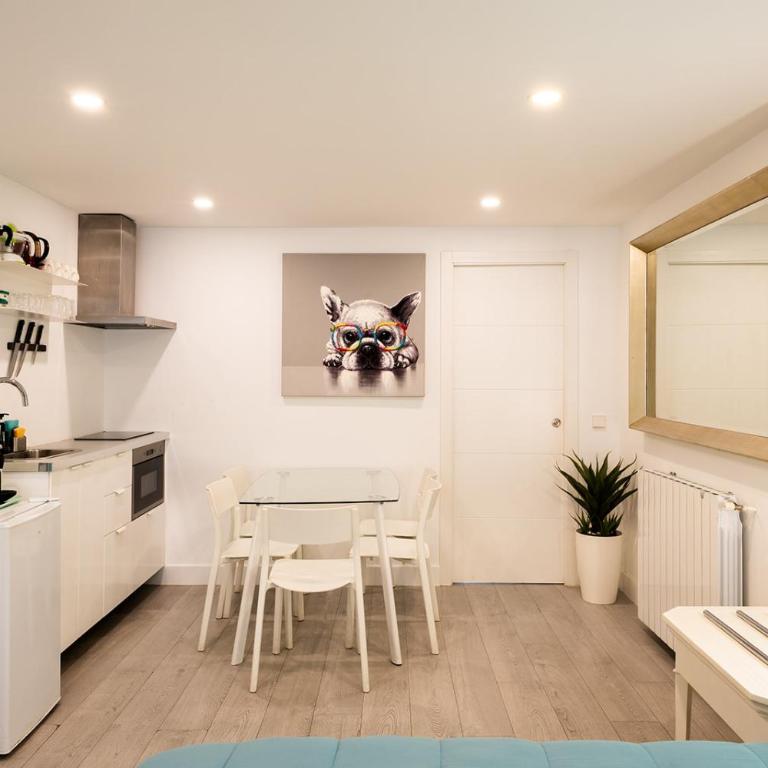 Chueca - Room Apartments - Monolocale (5 Adulti) - Calle Valverde 25 - 8