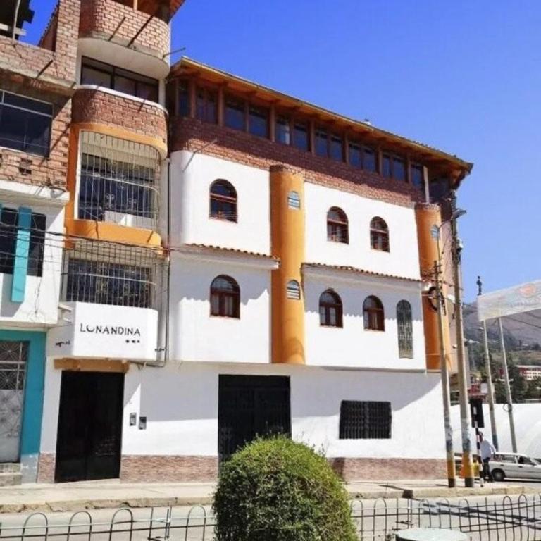 Lunandina Wasi - Tradition & Comfort in Huaraz - Three-Bedroom Apartment - 6