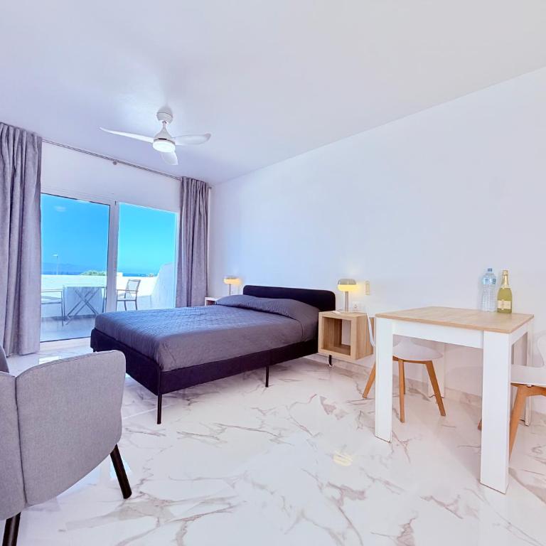 Victoria Beachfront Studio 1, Central Location Las Americas - Estudio con vistas al mar - 6
