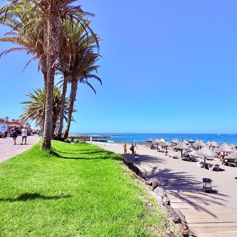Victoria Beachfront Studio 1, Central Location Las Americas - Estudio con vistas al mar - 22