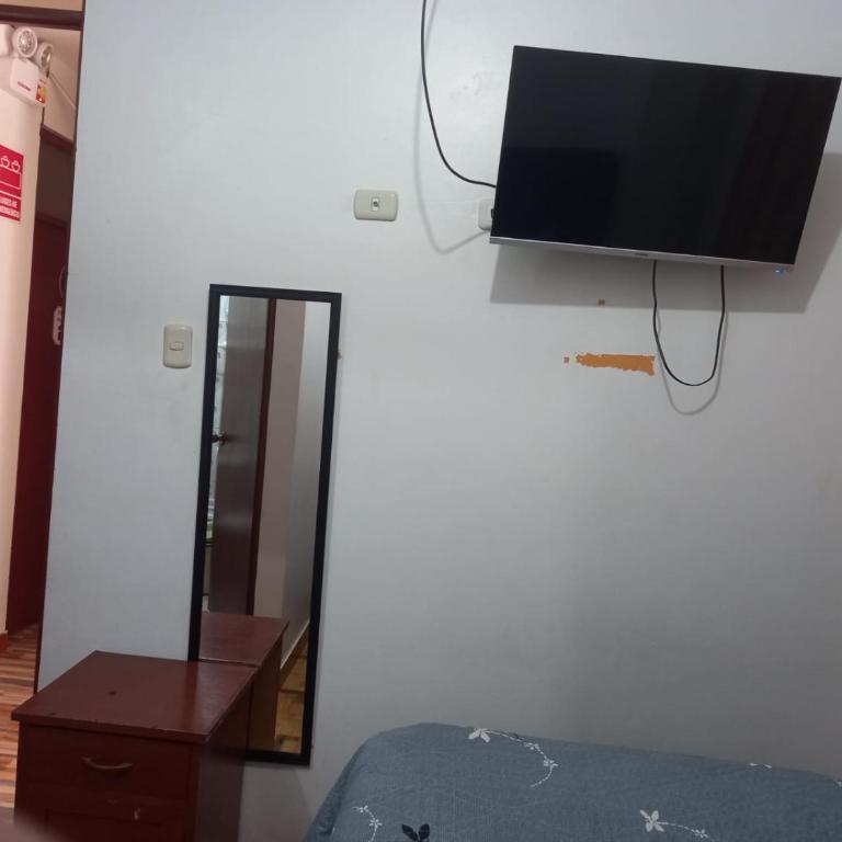 HOSTAL EL CARIBE - Habitación Individual - 4