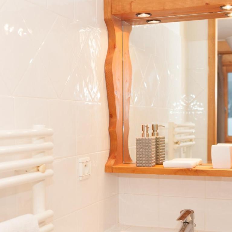 Chataigne, cosy 3 bedroom apartment with great views - Appartement 3 Chambres - 9