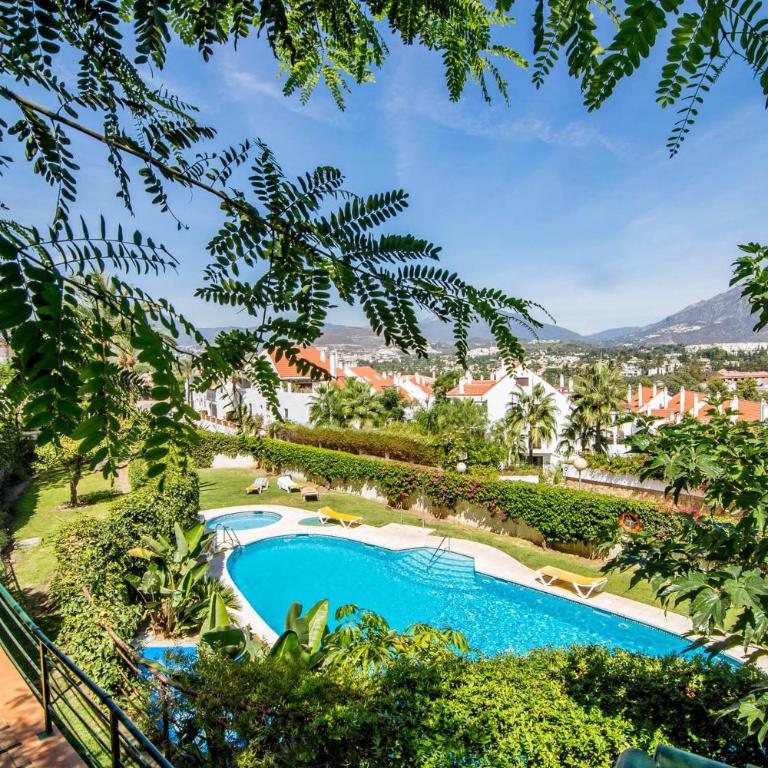 Sam65I Central 2 Bed Penthouse In Nueva Andalucia - Apartamento de 2 dormitorios con vistas al océano - 30
