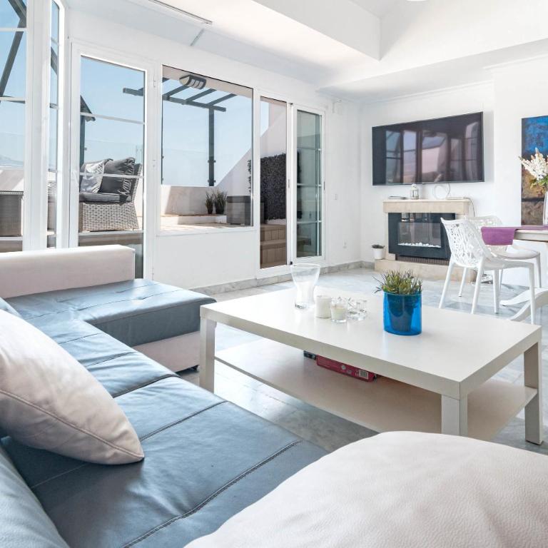 Sam65I Central 2 Bed Penthouse In Nueva Andalucia - Apartamento de 2 dormitorios con vistas al océano - 33