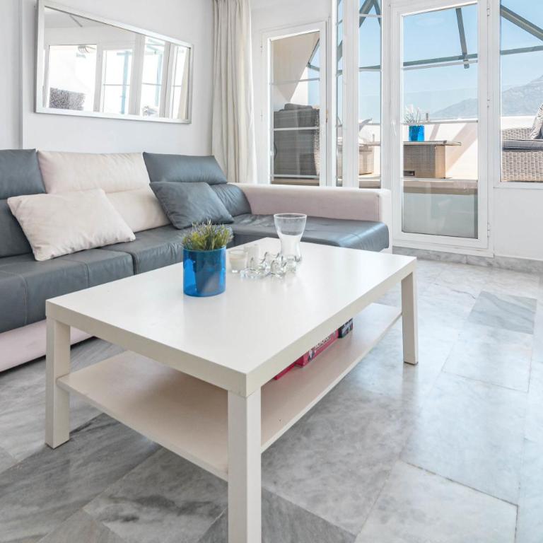 Sam65I Central 2 Bed Penthouse In Nueva Andalucia - Apartamento de 2 dormitorios con vistas al océano - 39