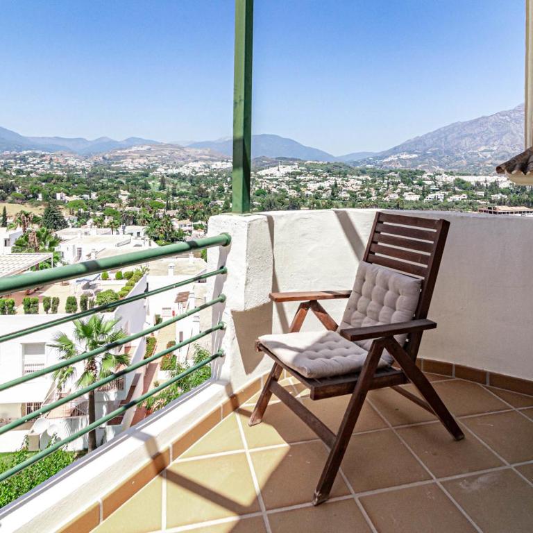 Sam65I Central 2 Bed Penthouse In Nueva Andalucia - Apartamento de 2 dormitorios con vistas al océano - 47