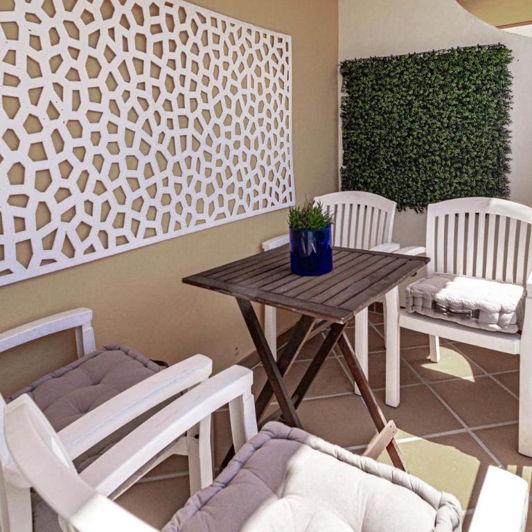 Sam65I Central 2 Bed Penthouse In Nueva Andalucia - Apartamento de 2 dormitorios con vistas al océano - 48