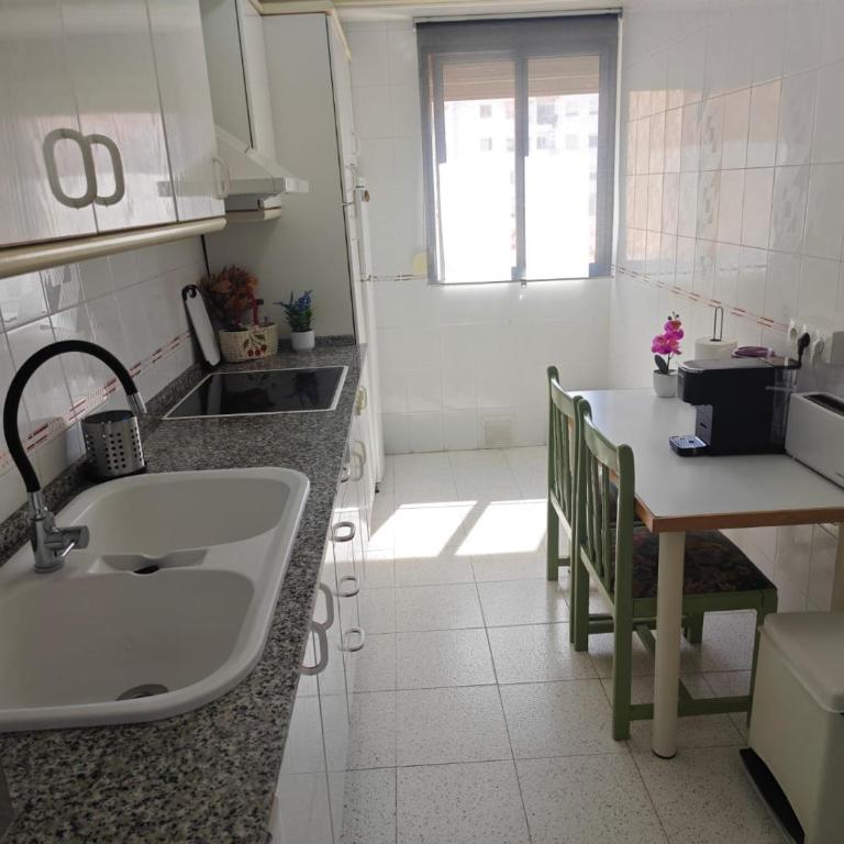 The travelers home - Apartamento de 2 dormitorios con balcón - 7