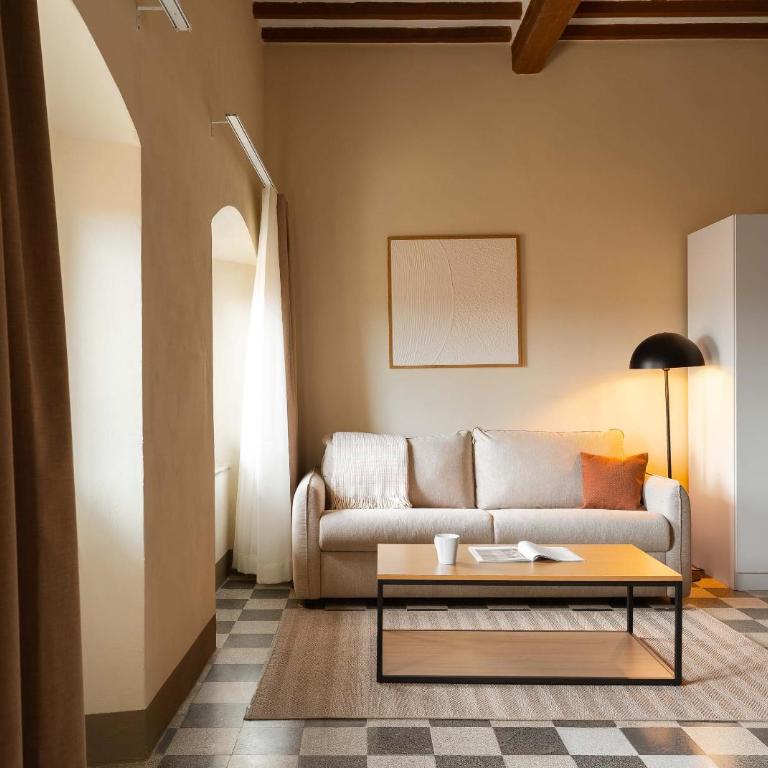 Limehome Arezzo Duomo - Monolocale Comfort con Divano-Letto - 1