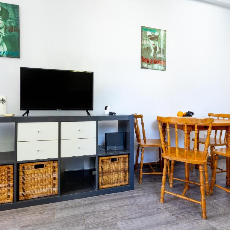 Eureka Apartment - Apartment - 10