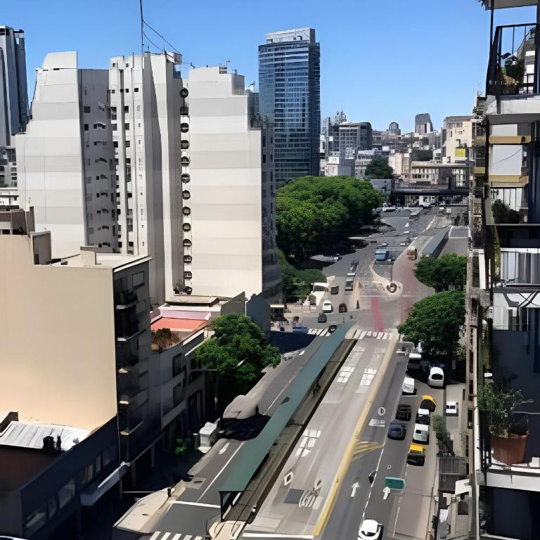 Excelente edificio en Palermo con piscina y cocheras - Two-Bedroom Apartment with Balcony - 15