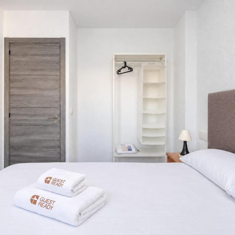 GuestReady - Charming apartment in Malaga - Three-Bedroom Apartment - 4