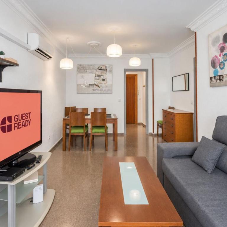 GuestReady - Charming apartment in Malaga - Three-Bedroom Apartment - 26