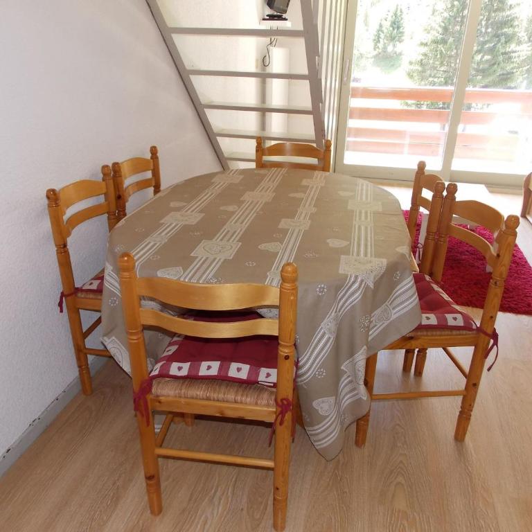 Duplex au pied des pistes - 4 pers. - FR-1-906-31 - Appartement - 2