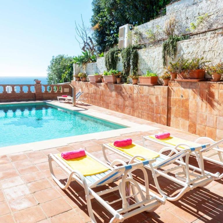 Villa Mirasol by Villa Plus - Villa - 23