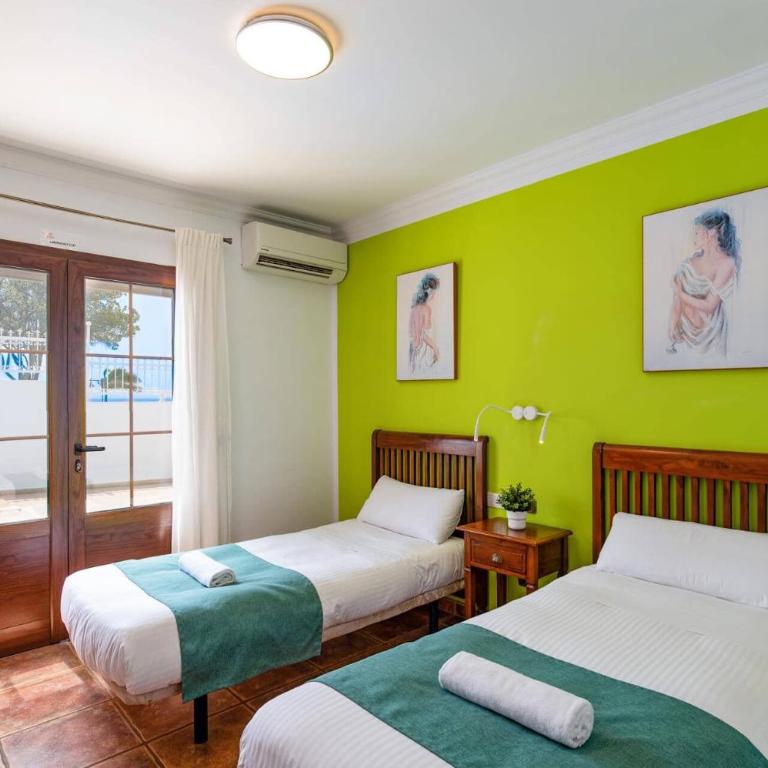 Villa Breezes by Villa Plus - Villa - 16