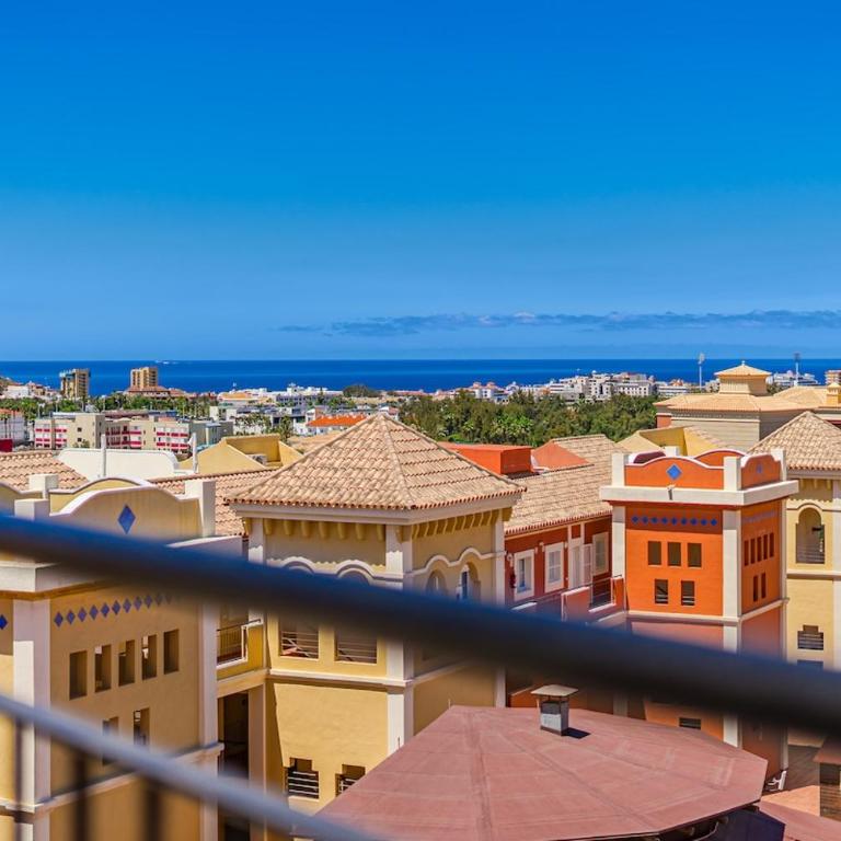 Heated Pool & Ocean Views Los Cristianos - Apartment - 6
