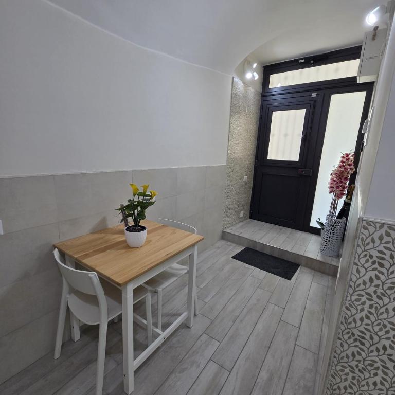 Crociferi Home di Agata e Aurora - Appartamento con 1 Camera da Letto - 7