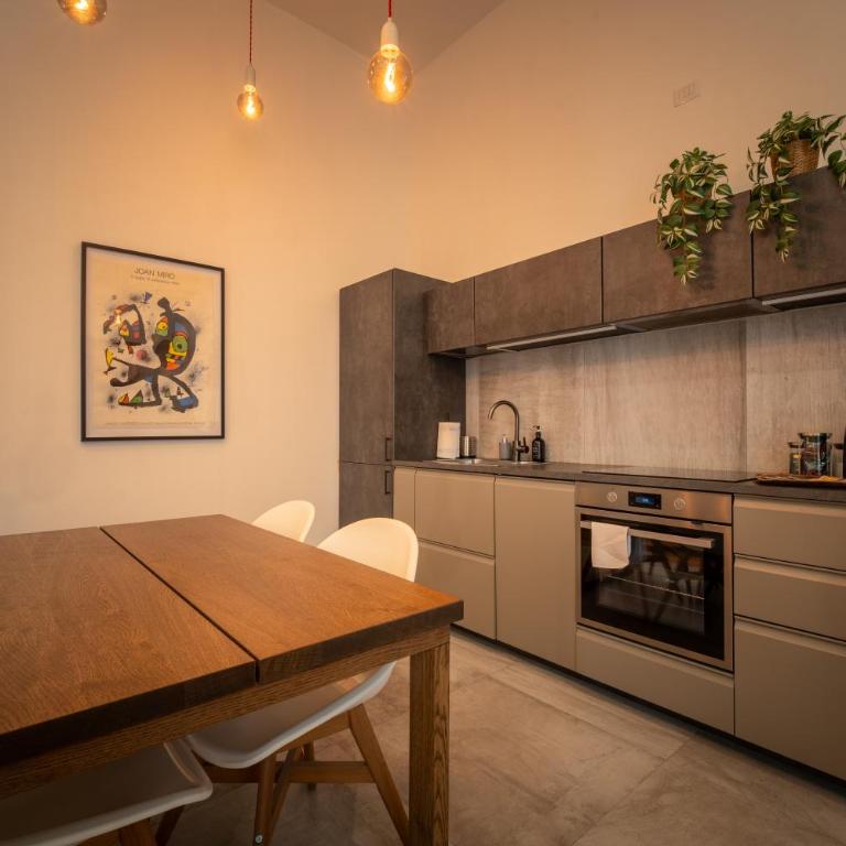 Memini un gioiello in pieno Centro storico - Two-Bedroom House - 34