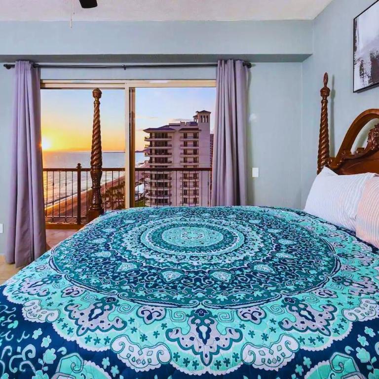 Spacious 4 bedroom Condo with expansive Ocean Views and luxurous features - #910 Sonoran Sky - RP Vacation - Habitación Familiar Deluxe - 19
