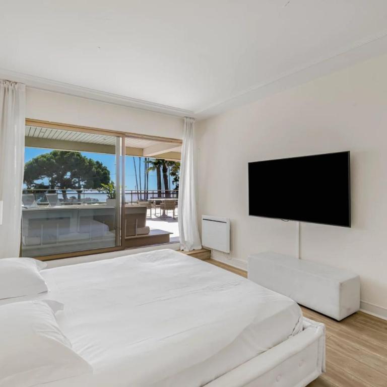 REF 1429 - Cannes Croisette - Sea view apartment for rent - Appartement - 8