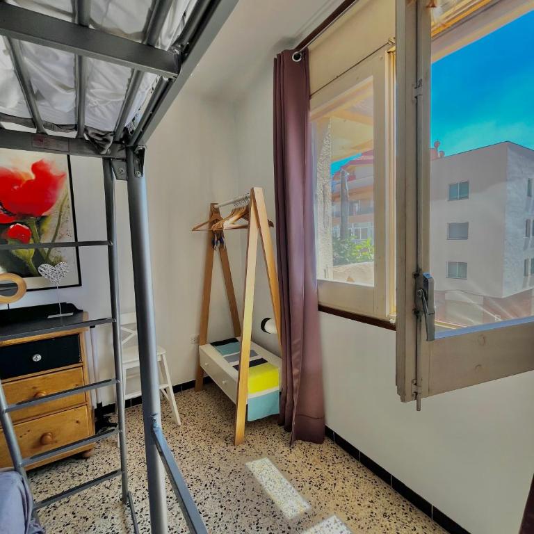Rosas Santa Margarida large T3 proche de la mer - Two-Bedroom Apartment - 36
