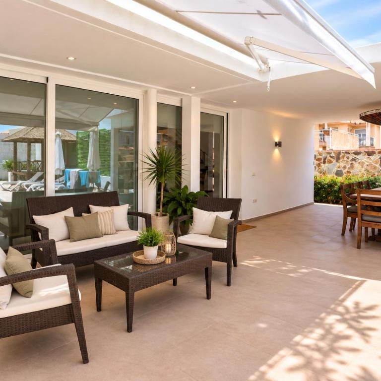 Villa Playamar para 10 Piscina privada, BBQ, parking a 10 min playa - Villa - 17