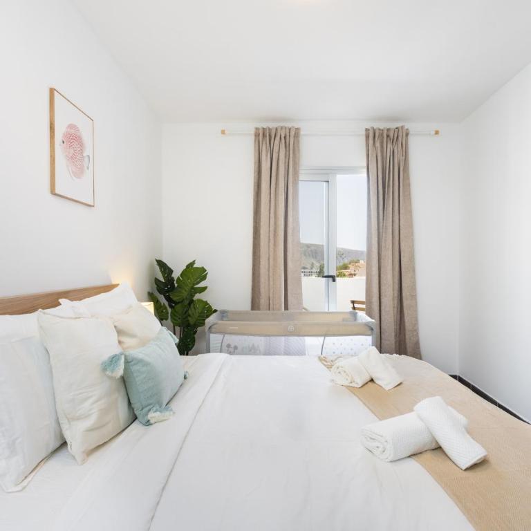 Buho Los Cristianos - Two-Bedroom Apartment with Balcony and Sea View - 20