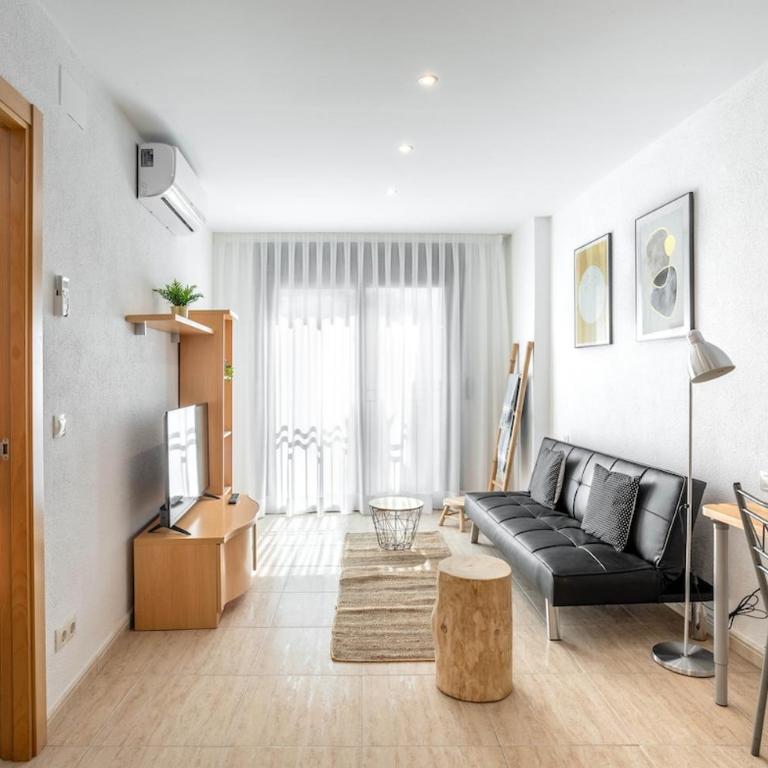 New, sunny& central apartment -130m from the beach - Appartement 1 Chambre - 4