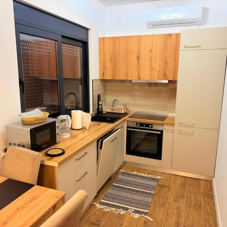 Morea Apartments - Apartman s 1 Spavaćom Sobom i Balkonom - 5