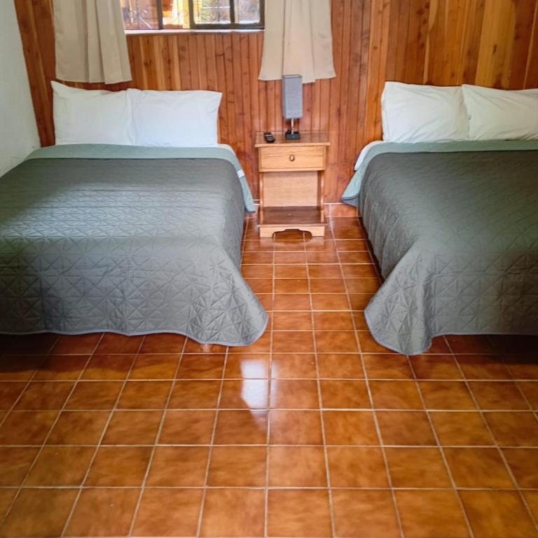 San Cristobal Bleisure Hotel Centro - Habitación Doble Estándar con 2 camas dobles - 8