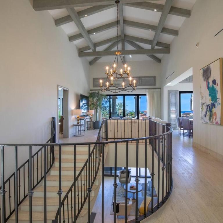 Luxury Villa Retreat, Pool and close to the beach - Ferienhaus - 2