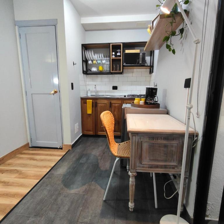 Quiet, near the stadium - Apartamento de 1 dormitorio - 29