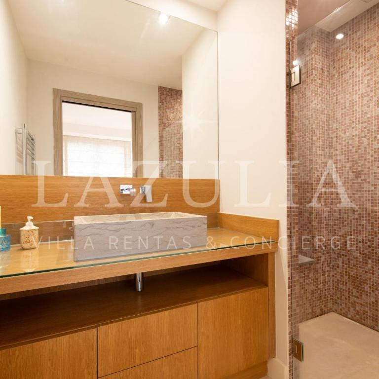 Penthouse Vue Mer, Jacuzzi, Proche Plage & Port - Appartement 3 Chambres - 6