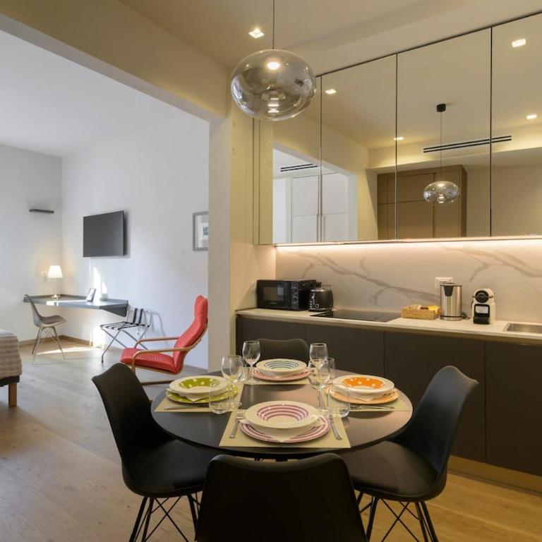 The Chic Loft in the Heart of the city - BeMyHost - Appartement 1 Chambre - 6