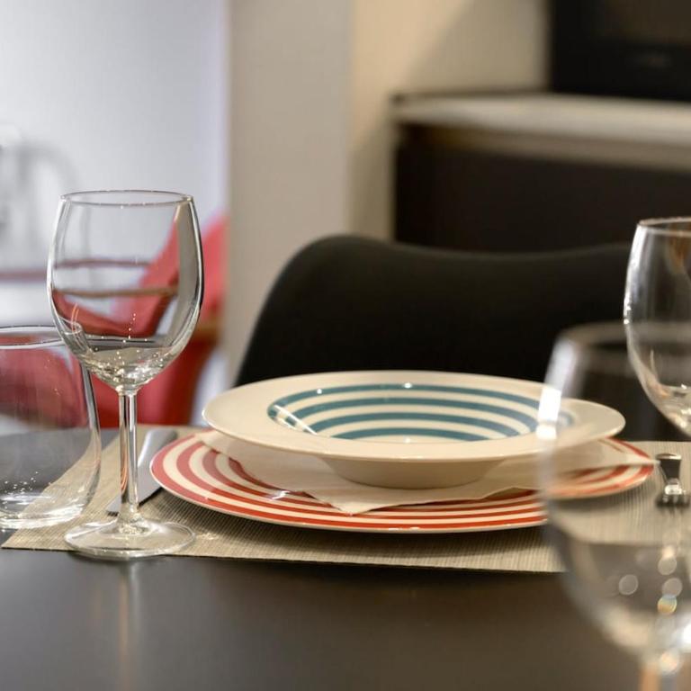 The Chic Loft in the Heart of the city - BeMyHost - Appartement 1 Chambre - 31