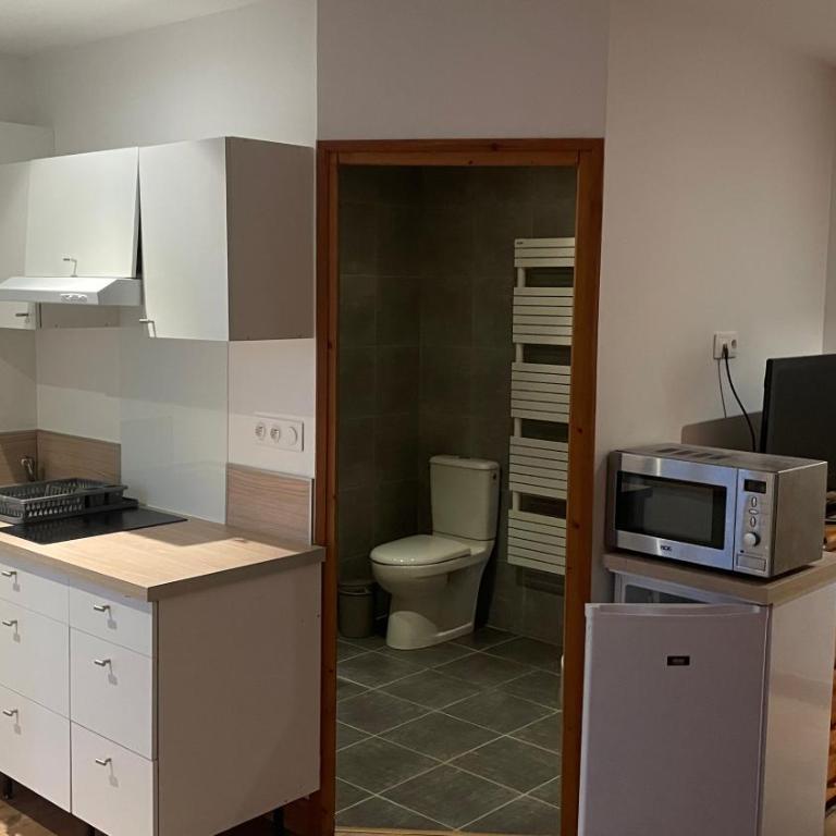 Petit studio calme aigueblanche , trois vallées - Appartement 1 Chambre - 8