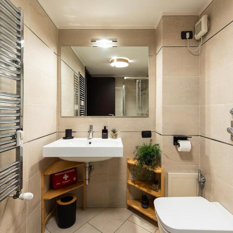 Urban Leaf Suite - City Centre & Duomo 5 min - Appartamento con 1 Camera da Letto - 24